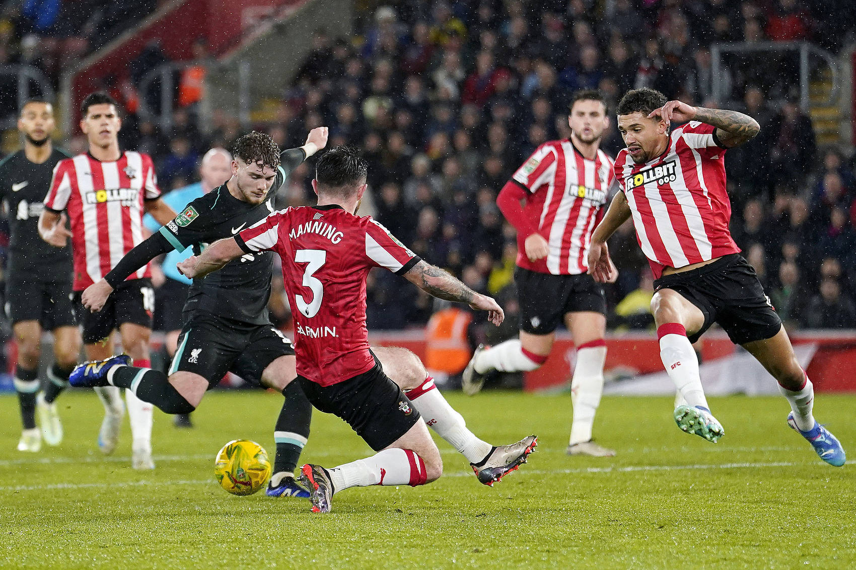 &quot;比赛中的精彩瞬间：连续得分、破发瞬间集锦&quot;的简单介绍