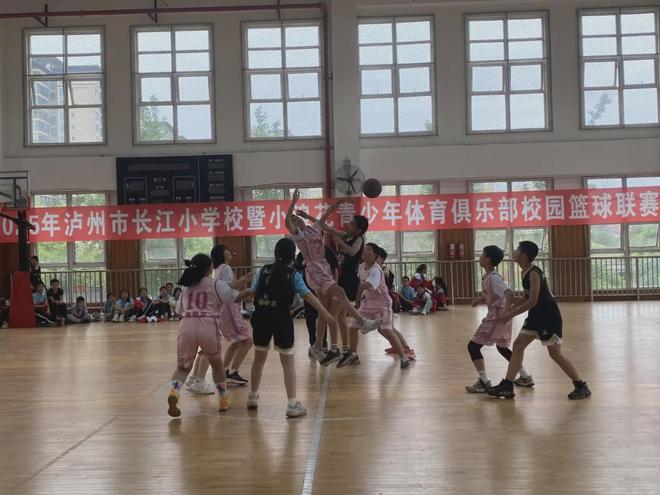 体育化校园新风尚，篮球运动在全国高校广泛普及的简单介绍