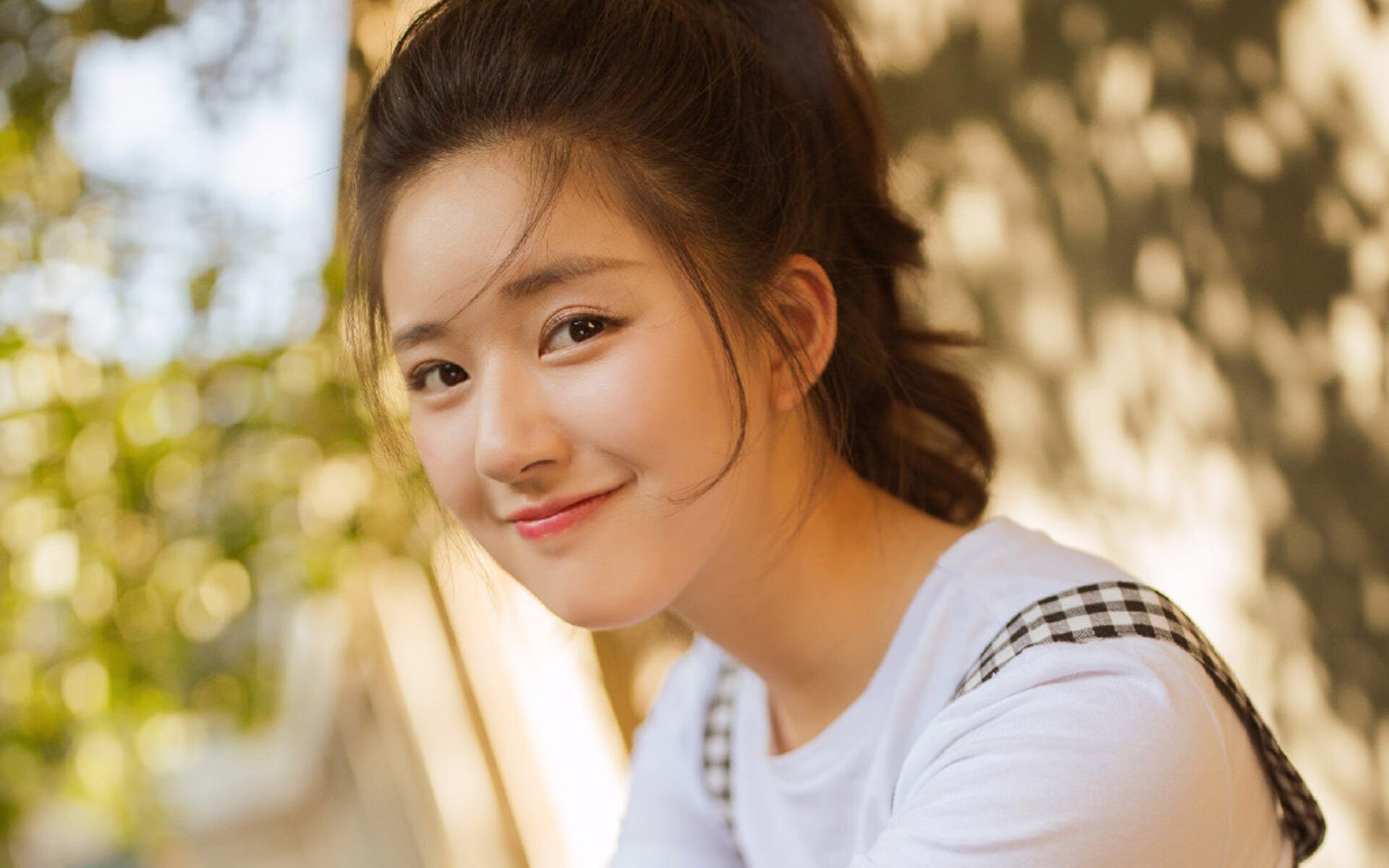 战术变阵促成逆转，分析比赛中的关键调整，战术应变中文版