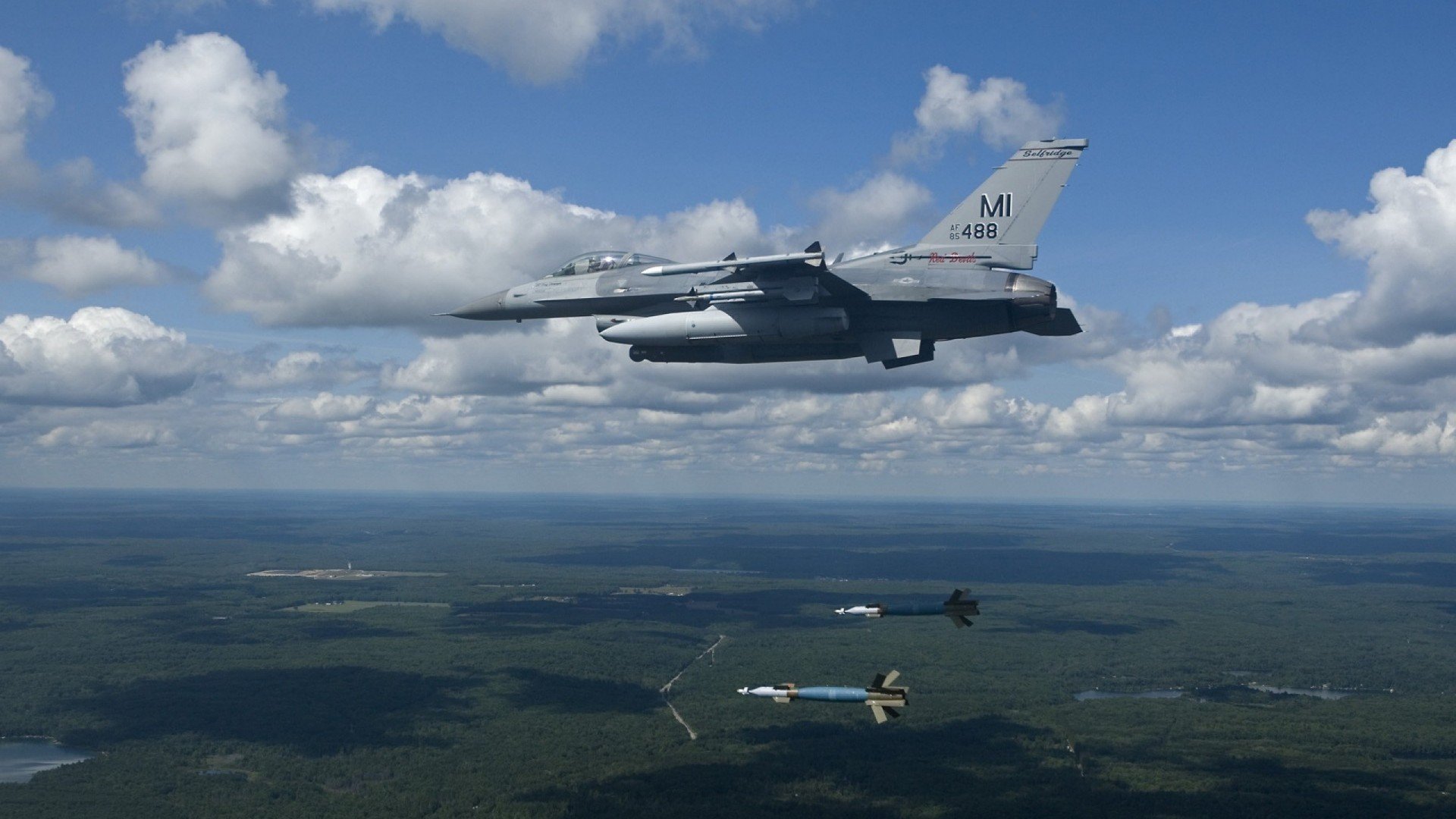 法甲:马赛2-1战胜蒙彼利埃,梅开二度的武卡乔成为焦点,法甲马赛主教练是谁