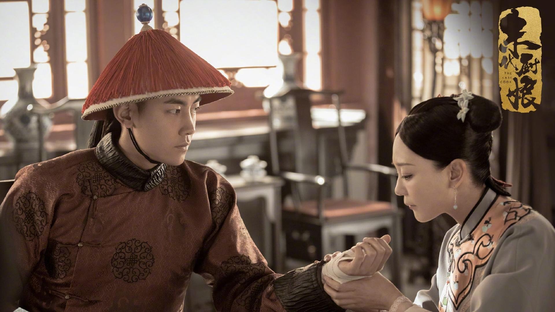 女子200蝶选手划水幅度对比，女子200米蝶泳夺金